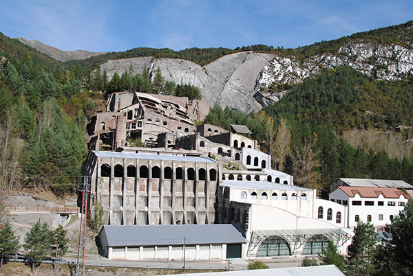 Castellar de n’Hug Cement Museum